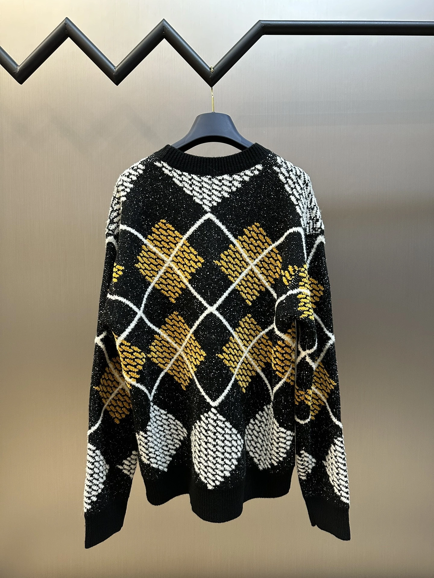 wg.luxury- 8V item:D-F468K3004